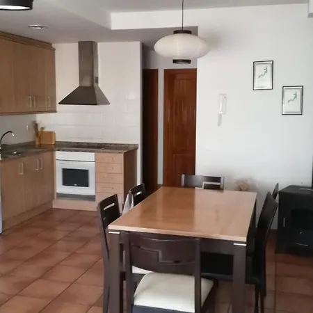 Apartamento Camarena De La Sierra *
